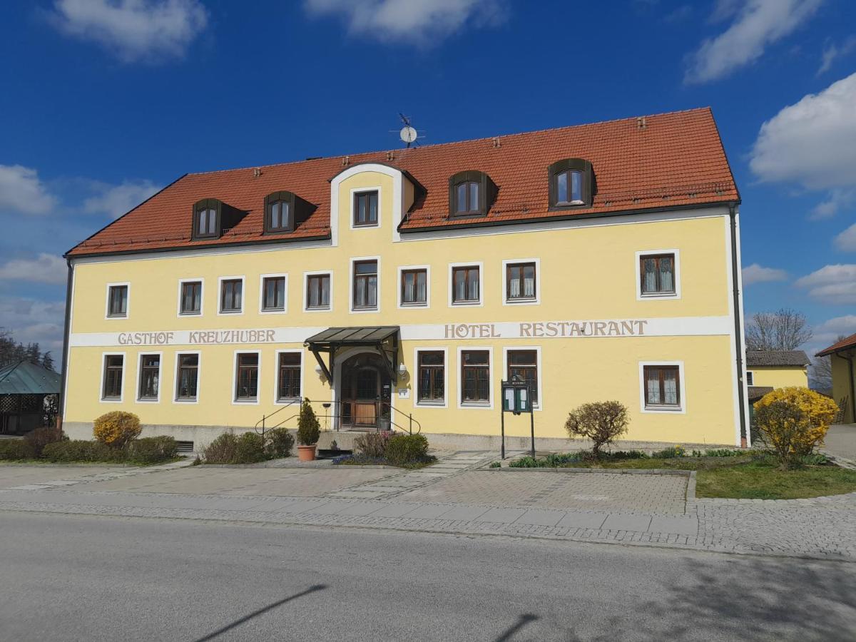 Hotel-Restaurant Kreuzhuber Neuburg am Inn Bagian luar foto
